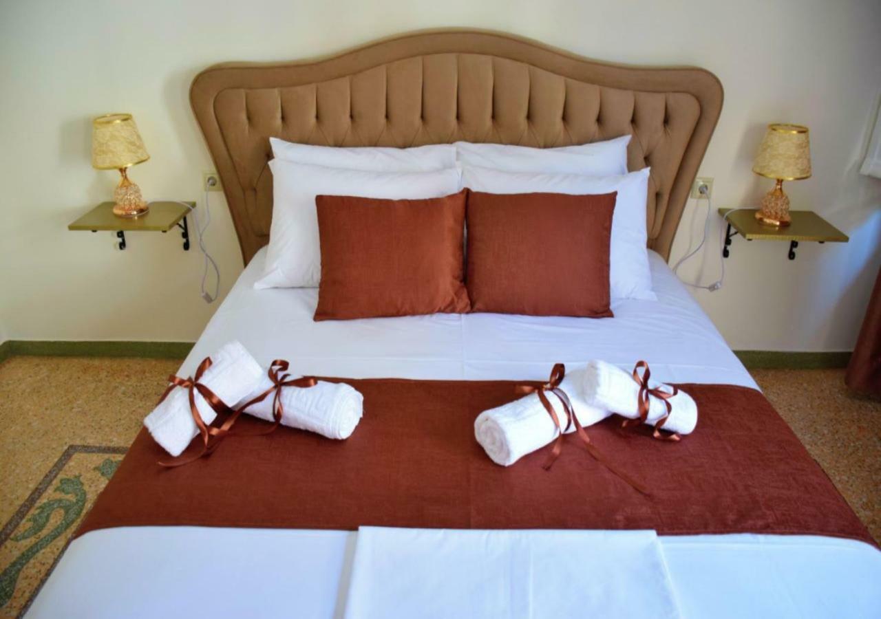 The Manor House In The Old Town Apartment Chania  ภายนอก รูปภาพ